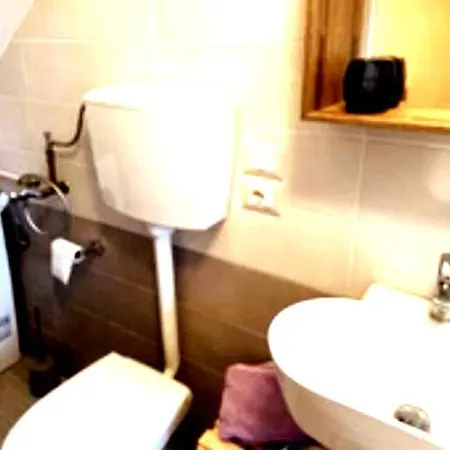Cozy Studio Close By The Aragones Castle *